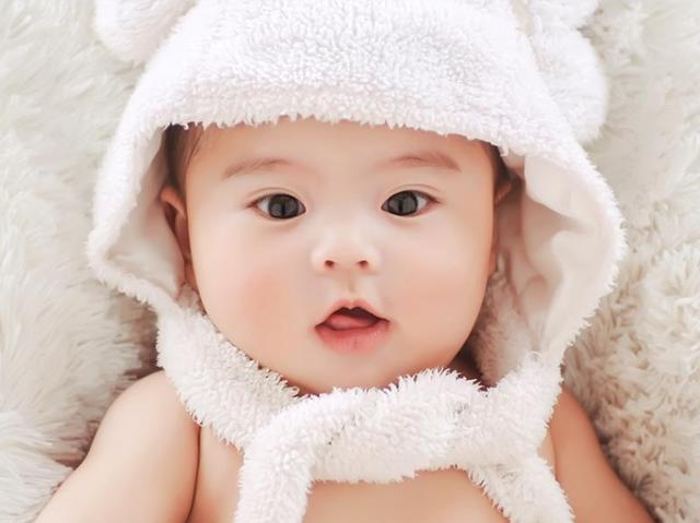 晏平起名：宝宝起名2022年6月出生女宝宝取名好听的六月女孩名字