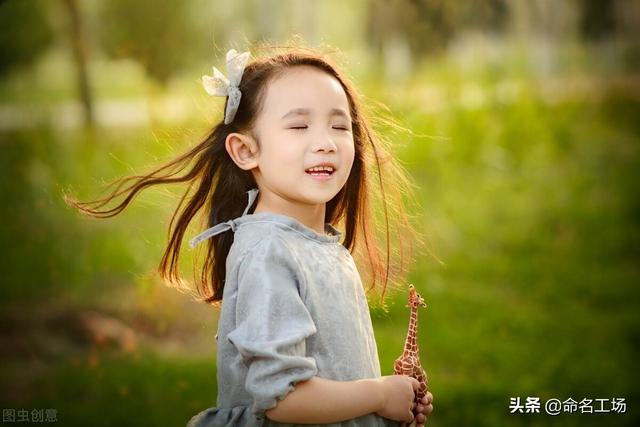 女孩起名，眼有星辰大海，心有繁花似锦的女宝宝名字大全