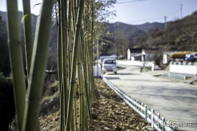 好奇农民现在的样子，我去了重点扶贫的农村