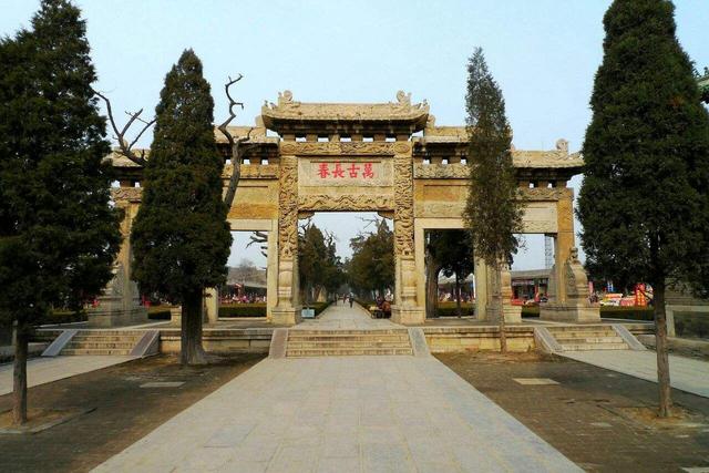 解密万国公墓：曾经上海有钱人、社会精英的长眠之地