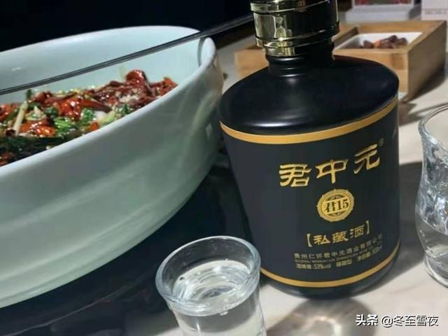 中国6款“光瓶白酒”，好喝不贵，都是100%优级纯酿，懂酒的常喝