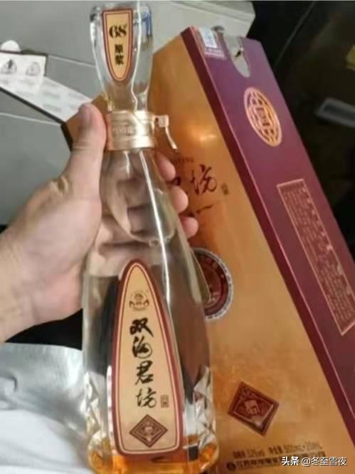 中国6款“光瓶白酒”，好喝不贵，都是100%优级纯酿，懂酒的常喝