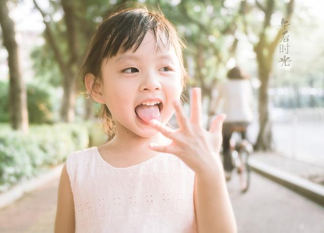 鼠年女孩如何取一个简单洋气的名字？