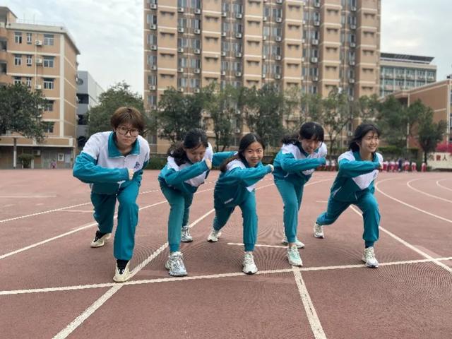 牛！同寝室5女孩保送北大等名校