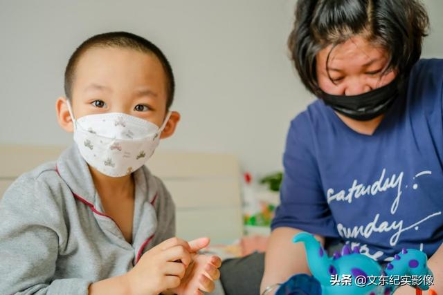 让人痛心的东北一家人，谈“癌”色变，尽显无助