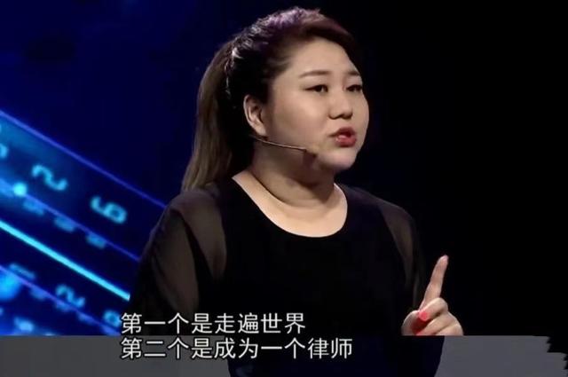 中国版穿PRADA的女王：20岁任导演，29岁当老板，就凭一张嘴？