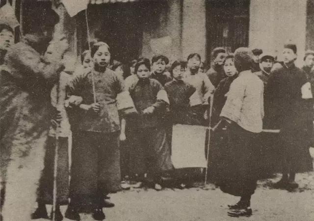 邓小平的第二任妻子金维映，李铁映的母亲，牺牲于苏联卫国战争中
