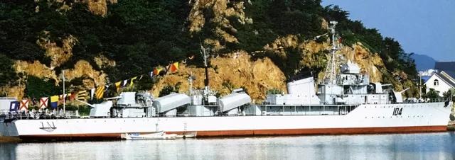 海峡两岸那些“撞名”的军舰，太原号、昆明号都被台湾抢占了