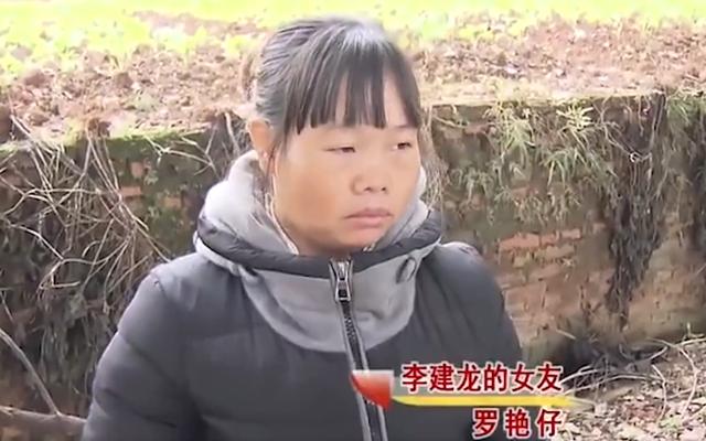 5年前40岁单身汉在路边捡了个老婆，生了2个孩子，才发现是外国人