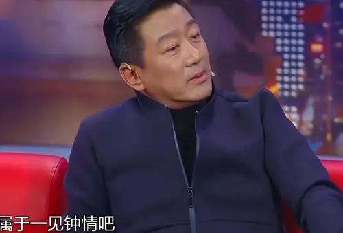 情史干净的10位男星，每一对都能拍成偶像剧，有人与妻子相守51年