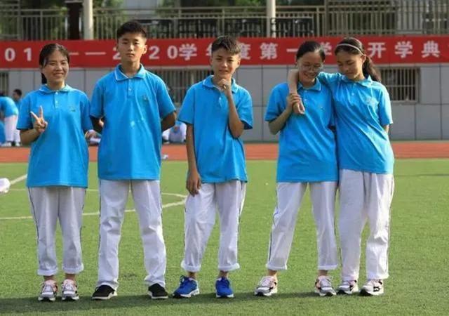 中国首例五胞胎：真人奥运五福娃，妈妈却坦言如果重选，一个不要