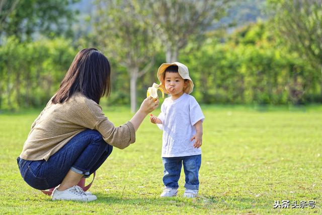 故事：失踪丈夫蹦出来跟我抢儿子，我对儿子说：“来，叫叔叔”