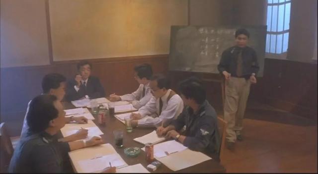 1993年，这部女版“蝙蝠侠”，吓得我不轻