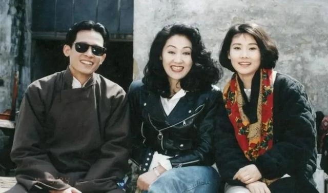 《北京人在纽约》28年，今演员现状迥异，女N号的女儿成一线女星