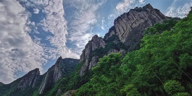 在回首处相逢——“馥约湘西·重走大师路”系列报道之三