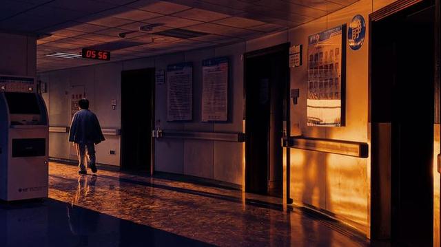 95后护士拍下近500张病房走廊窗外照，网友：生命有光