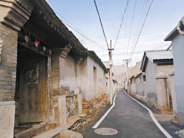 刘仁恭曾在北京大石河北岸处操练兵马，今练兵场演变成村落庄稼地