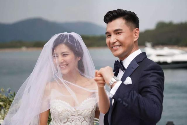 这些TVB艺人都在2019年生下猪年宝宝 有的奉子成婚 快来看有哪些