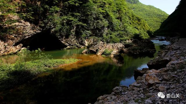 漂流、游泳、烧烤……桐梓这里好耍好吃的多得很，抓紧约起