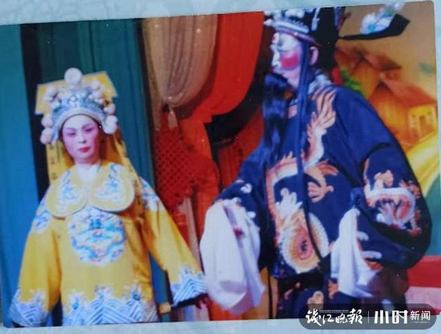杭州一个民间越剧团的坚持：50多部戏，150小时不重样，演了几十年，观众数百万