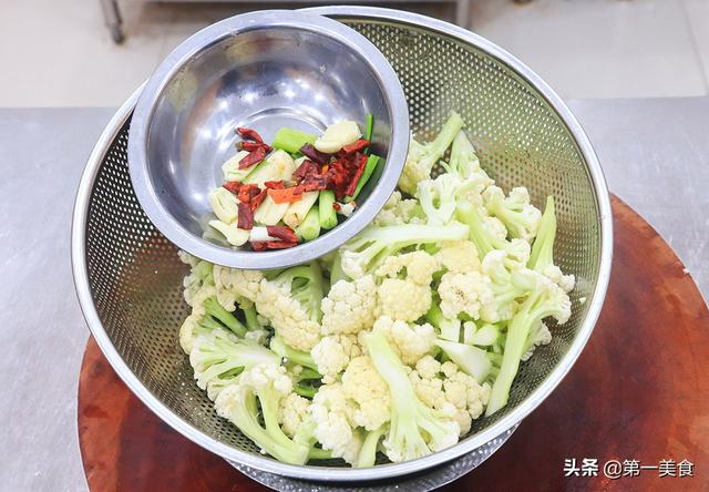 春天，多给孩子吃这5菜2果，好吃好做，孩子猛长个，身体变强壮