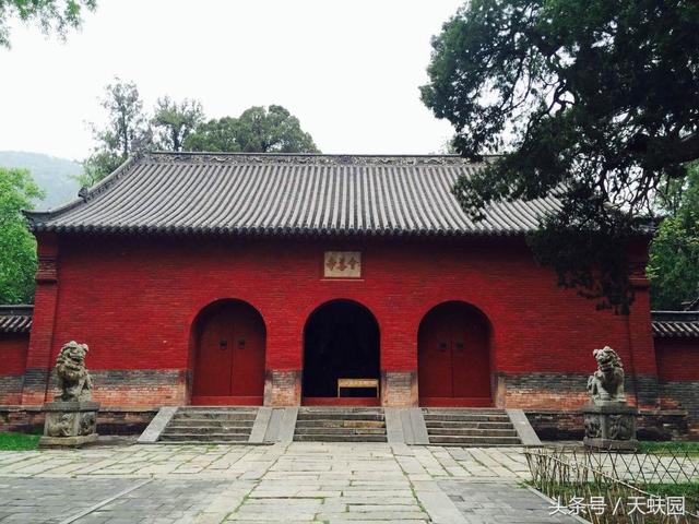 一本大嵩山少林寺旅游的百科全书（图文）