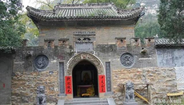 一本大嵩山少林寺旅游的百科全书（图文）