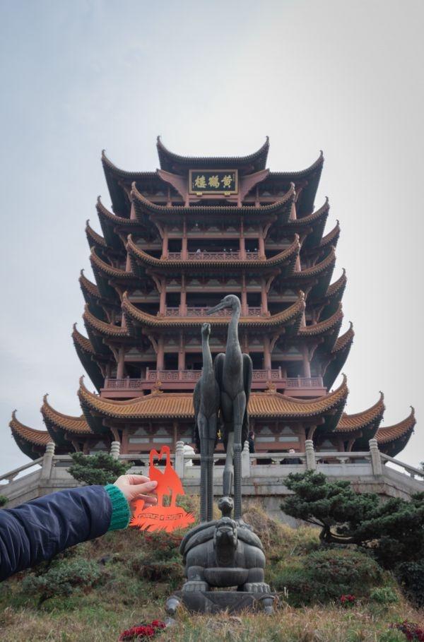 仙鹤嘴喙可辨雌雄，黄鹤楼里藏了十大吉祥“神兽”