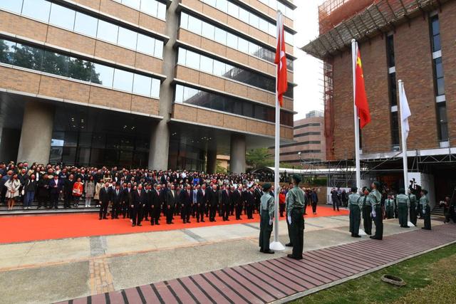 港媒：数百名师生参加理大元旦升旗仪式，祝愿国家富强昌盛、香港繁荣稳定