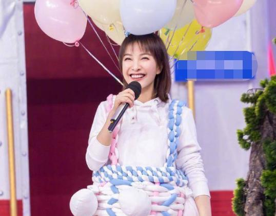 淡泊名利的5位女主持，有人曾主持春晚16年，有人为演戏退出央视