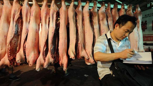 12月30日猪价：止步连跌！猪价从年末开始涨，要迎“涨价潮”？