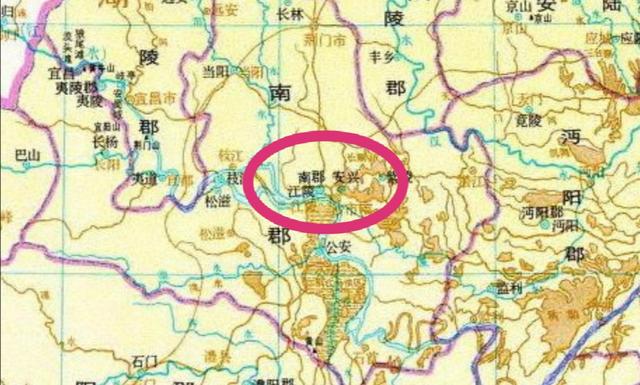 荆州沙市的婴童装名镇，是著名诗人岑参家乡，如今大力发展旅游业