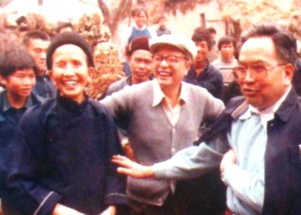 1953年，贵州美女匪首落网，北京毛主席写信：不能杀！要无罪释放