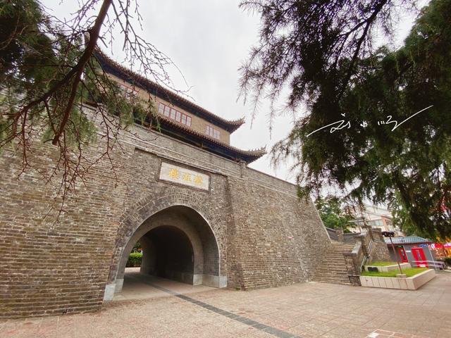 江苏淮安的著名地标建筑，曾经是淮安的中心，如今却只能算作郊区
