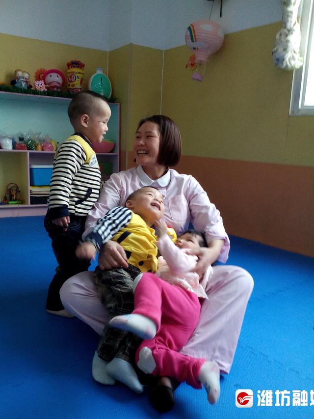 1029个孩子的妈妈——记全国优秀共产党员、潍坊市儿童福利院副院长杨守伟（二）