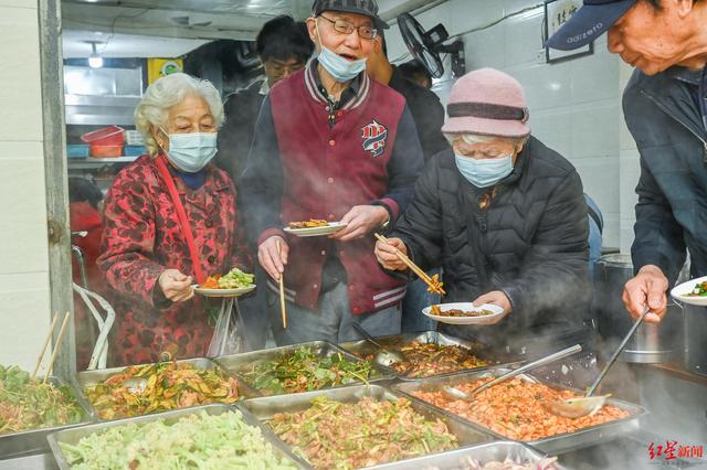 成都15元一位的“自助餐性价比之王”：不会亏，薄利多销