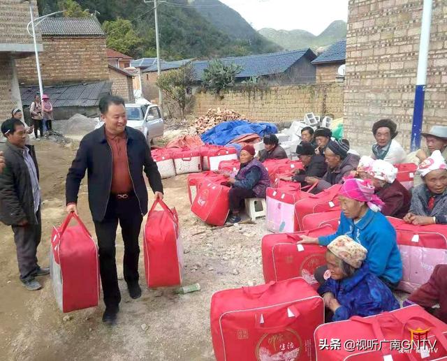 柏选平——用泥土本色奉献人间芳香