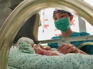 喜庆！北京三胞胎7月1日出生，宝宝妈请您想个好名字