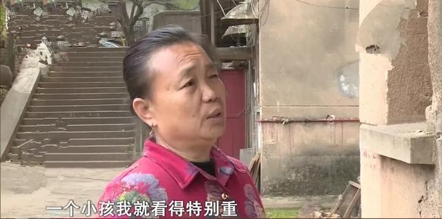 惯子如杀子，溺爱出逆子。你见过被宠到无药可救的“巨婴”吗？