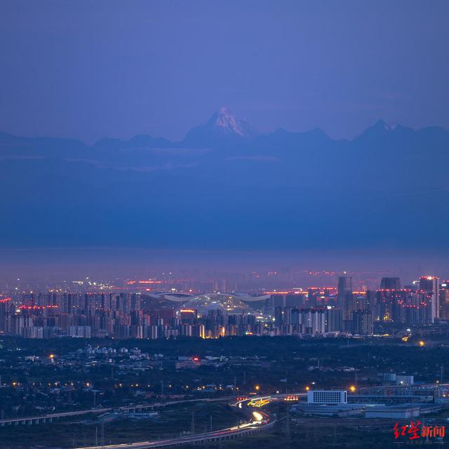 今天，成都雪山再刷屏！雪山爱好者：有人守了一夜，有人直播“追山”