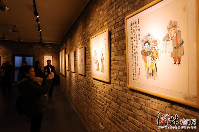 中国陶瓷艺术大师任双合纸本书画作品学术展在峰峰开展