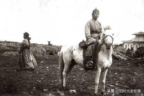 为什么有很多内蒙古人姓云？