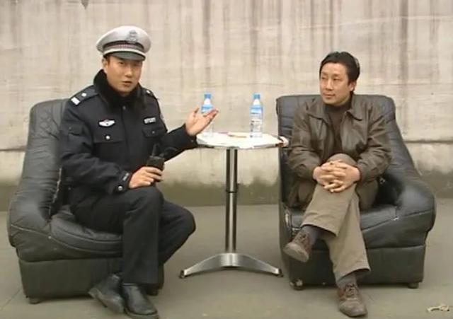 《谭谈交通》停播三年后，谭警官归来