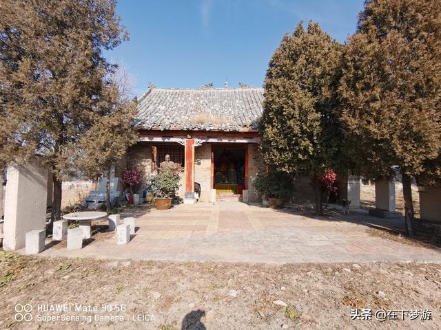 再访长清永平村，终于登顶“神山”，观赏到800年前建造的玉皇庙