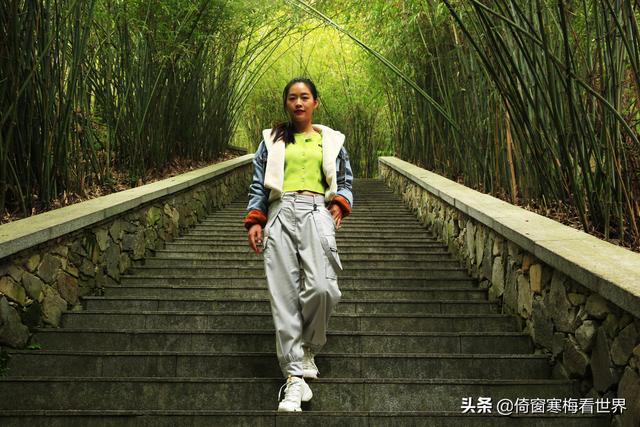 在武汉的近郊锦里沟，一支土家族儿女在此繁衍生息三百年
