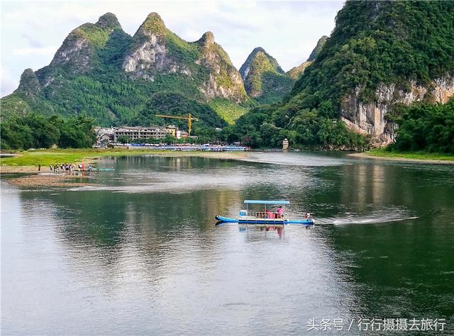 这个周末，我去了阳朔的壮族古民居群，还去爬了阳朔兴坪的乌龟山