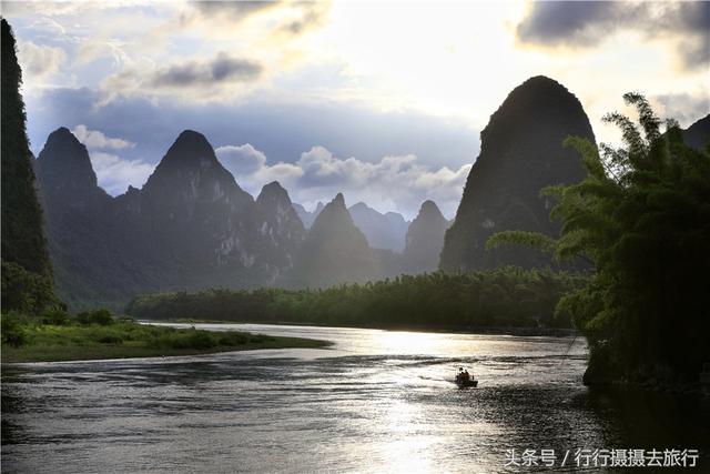 这个周末，我去了阳朔的壮族古民居群，还去爬了阳朔兴坪的乌龟山