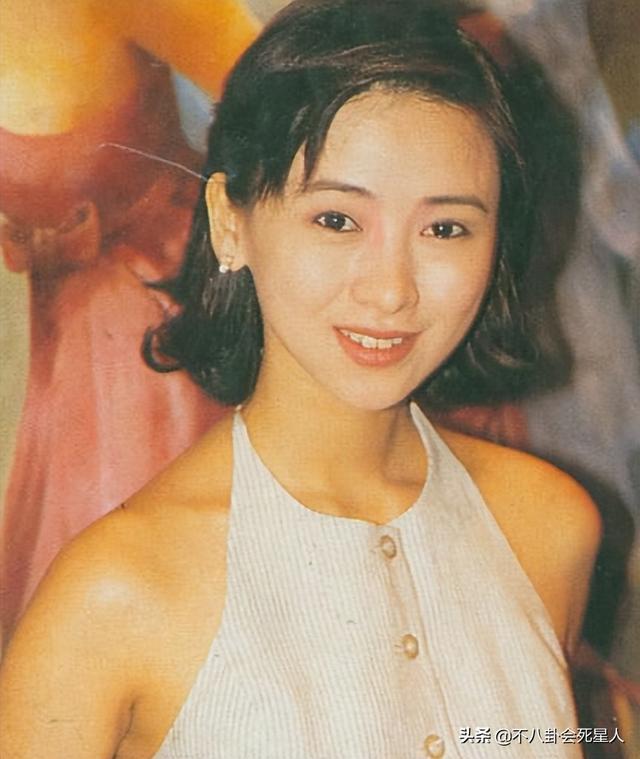 8位女星“一脱成名”，美艳背后，有人终身未婚，还有人跳楼自杀