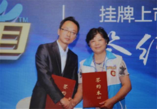 王玲教授要把中国的“砭石博物馆”办在长沙