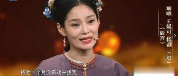 剧中是假母子，戏外是真夫妻，生下双胞胎儿子还取名“一模一样”